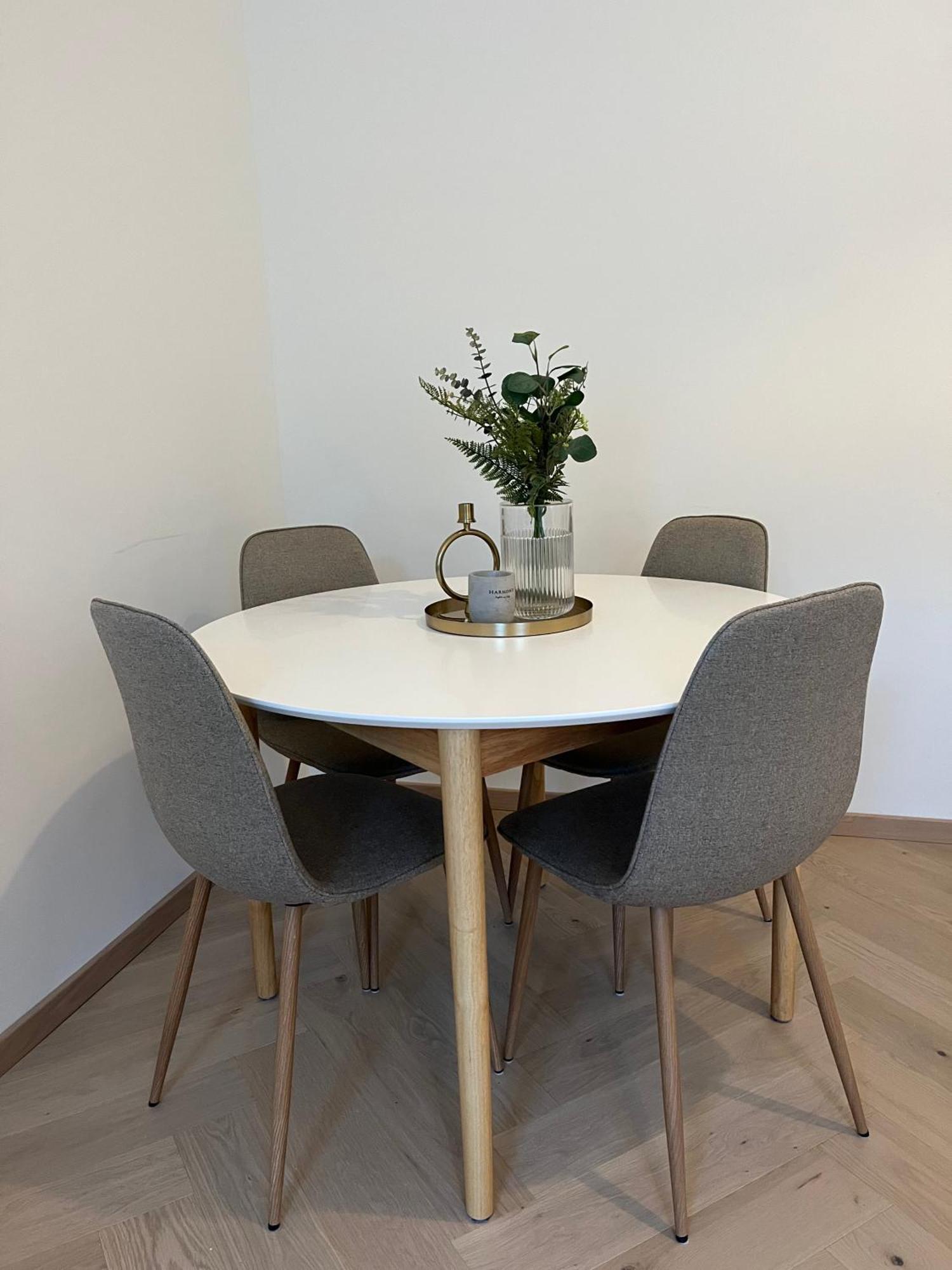 Luxurious One Room Apartment Near Schoenbrunn Palace Viena Exterior foto