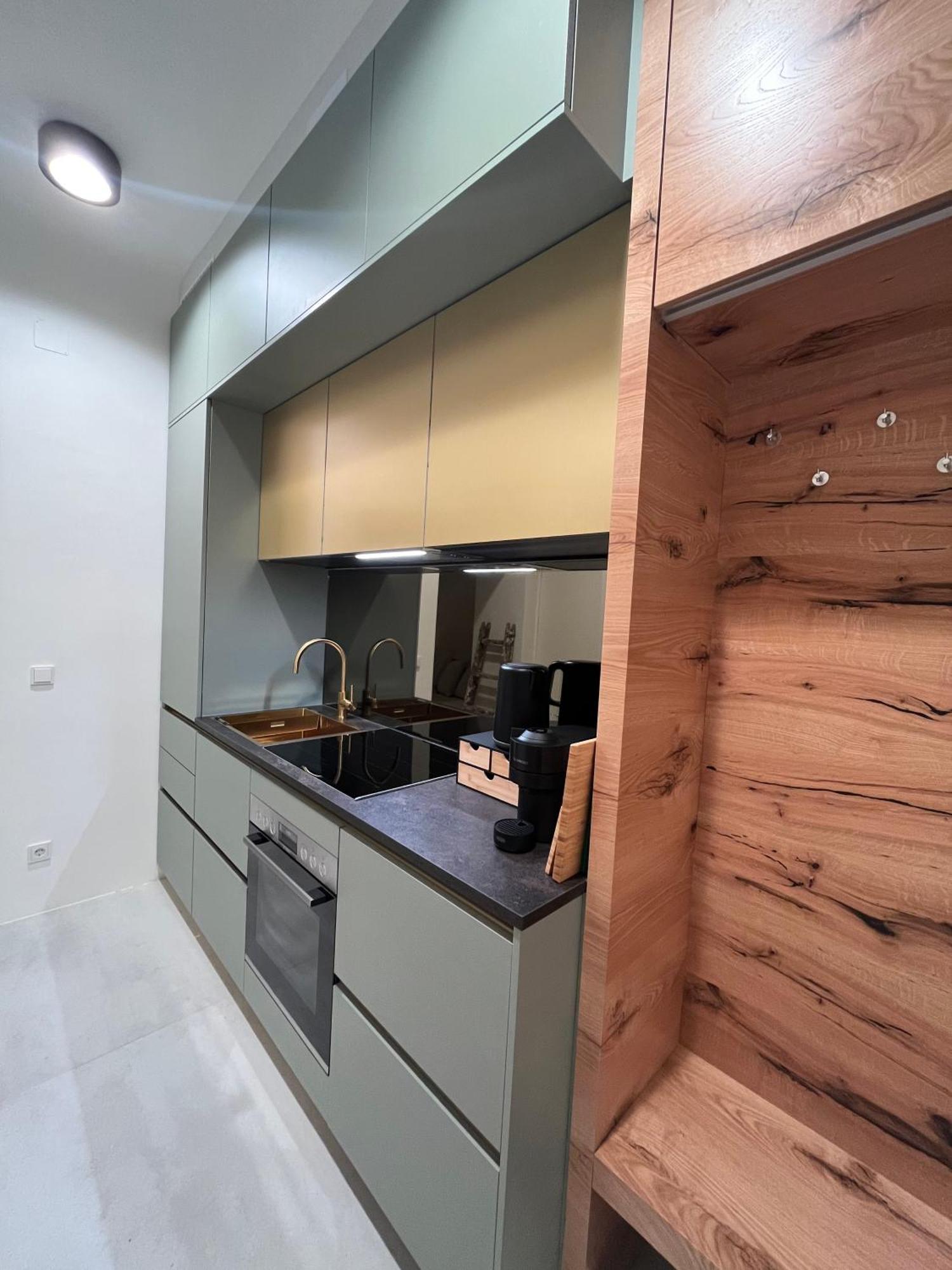 Luxurious One Room Apartment Near Schoenbrunn Palace Viena Exterior foto